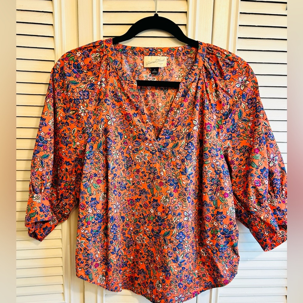 Universal Thread Orange Floral V-Neck Puff Sleeve Blouse